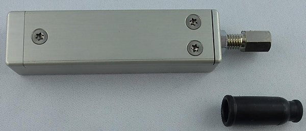 Bowdenzug-Verteiler im Aluminiumgehäuse mit Gewindeanschluss und Schutzkappe